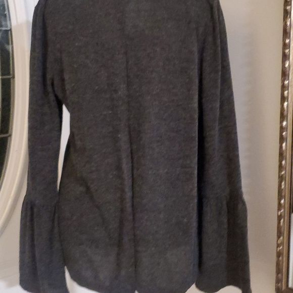 Mod open back grey sweater, M, flowy long sleeves - Picture 6 of 7